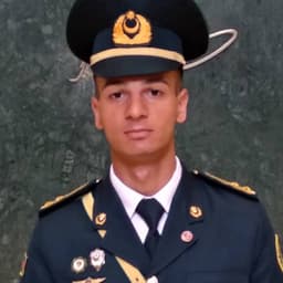 Fərəməz Əlizadə